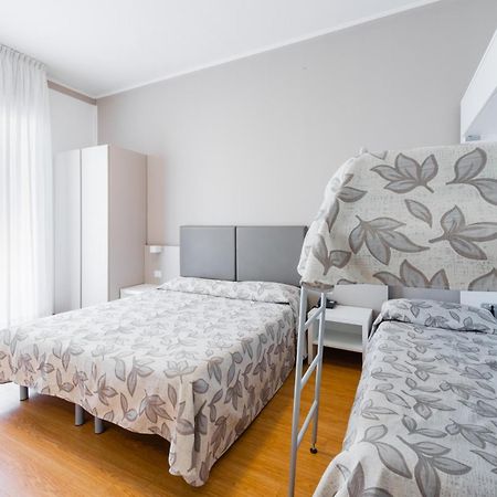 Hotel Del Corso 比比翁 外观 照片