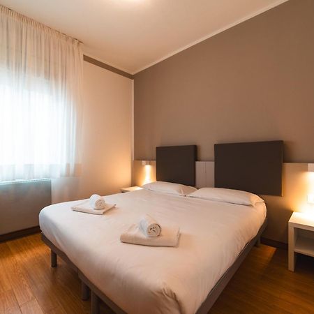 Hotel Del Corso 比比翁 外观 照片