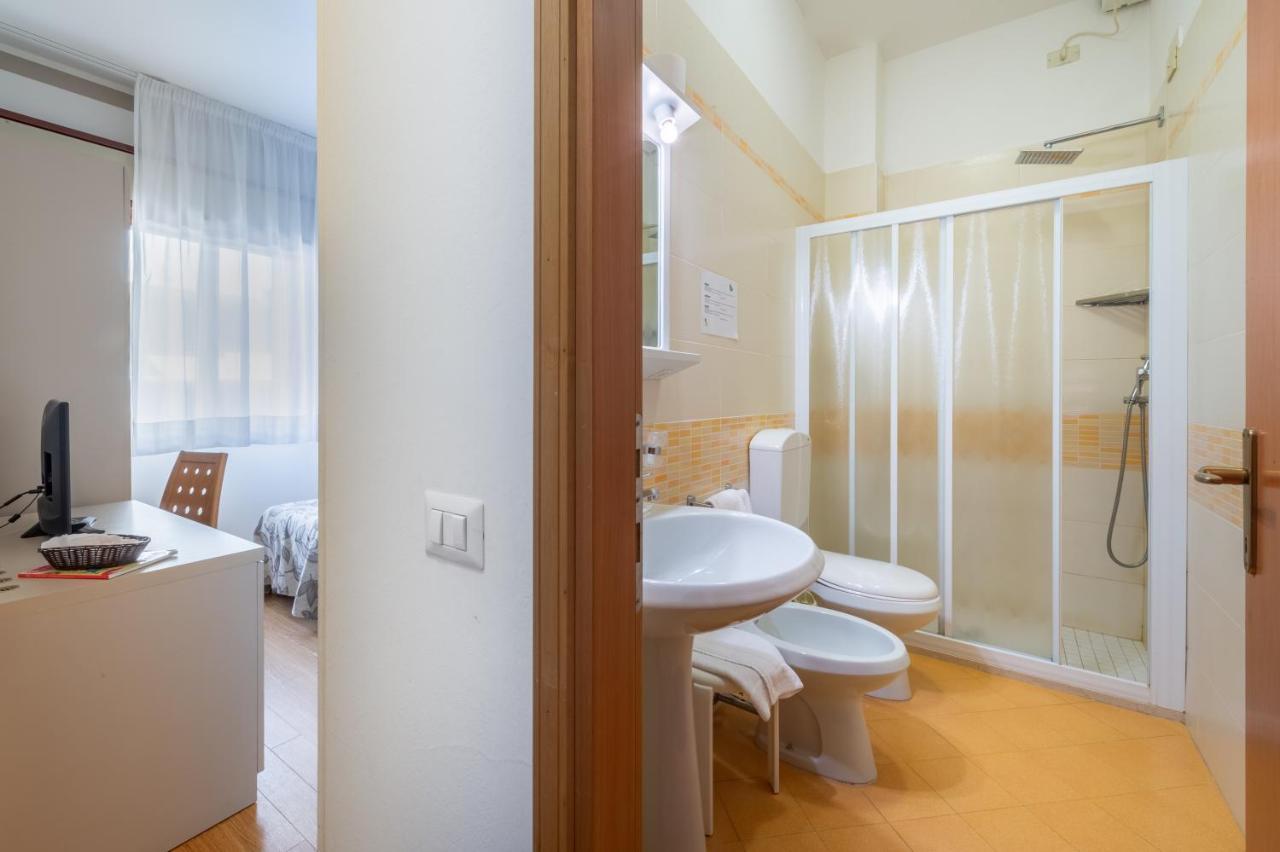 Hotel Del Corso 比比翁 外观 照片