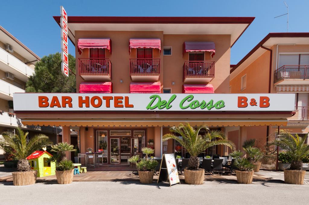 Hotel Del Corso 比比翁 外观 照片