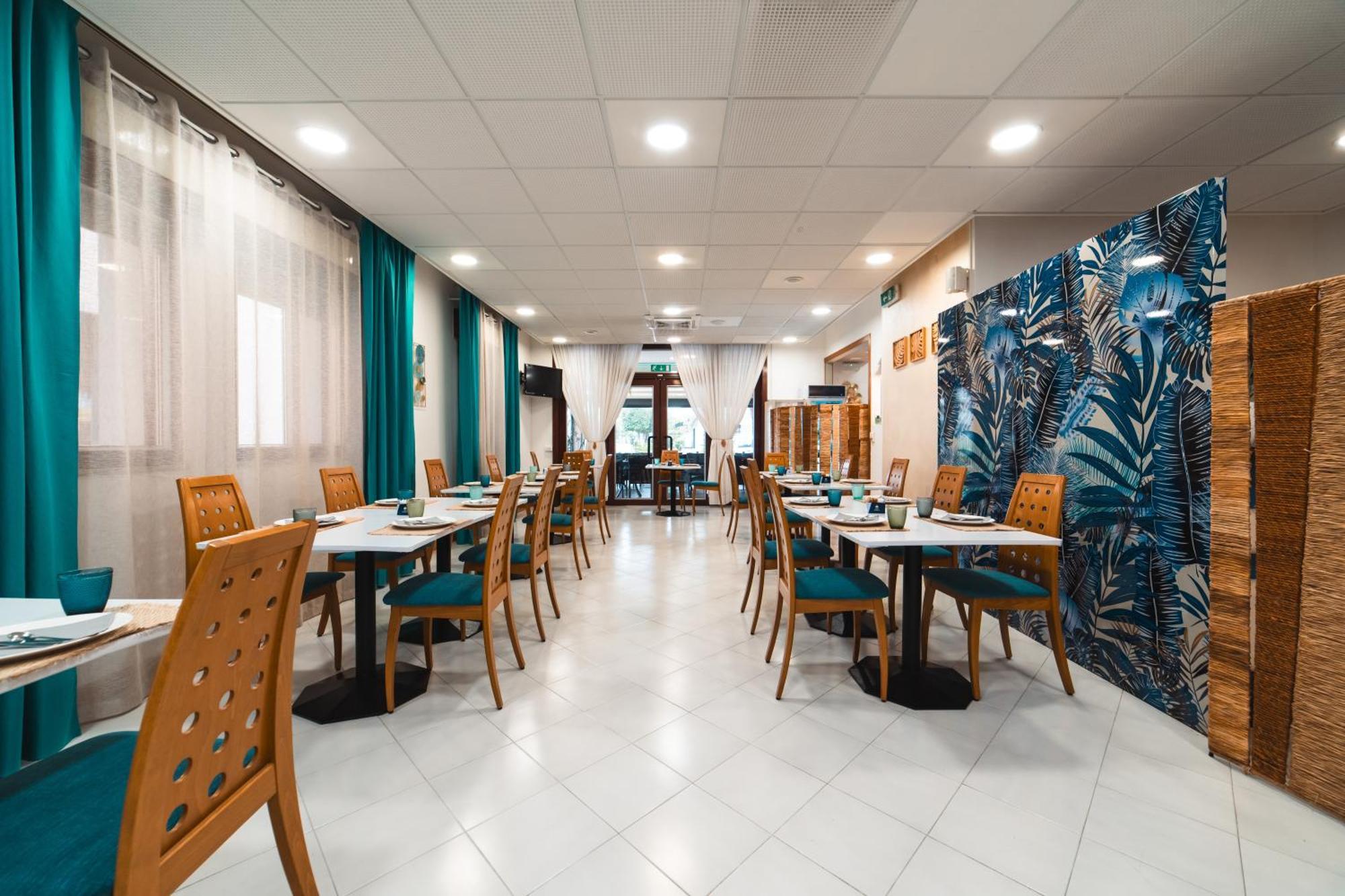Hotel Del Corso 比比翁 外观 照片