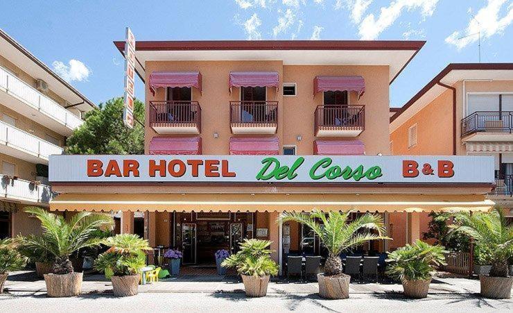 Hotel Del Corso 比比翁 外观 照片